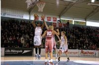 Match de l'équipe de basket-ball de l’ESBVA-LM. Le mercredi 22 février 2012 à Villeneuve-d'Ascq. Nord. 